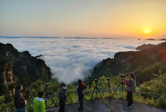 去张家界必玩的几个地方,张家界旅游打卡地点推荐一下图1