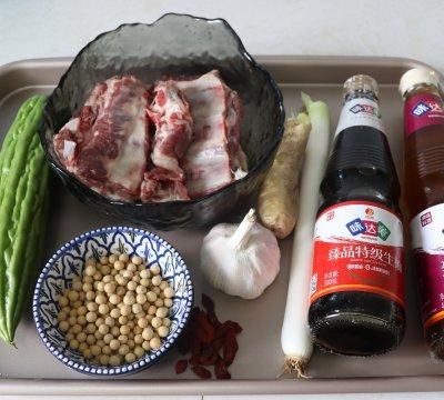 苦瓜排骨黄豆汤的作用图2