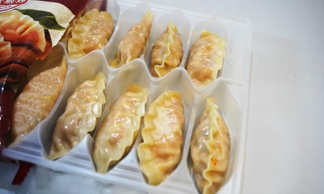 东西千万买速冻水饺(什么牌子的速冻水饺比较好吃)图28