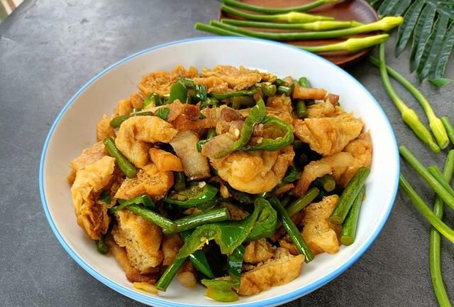 儿童高钙菜怎么炒,娃娃菜炒豆腐的宝宝辅食图9