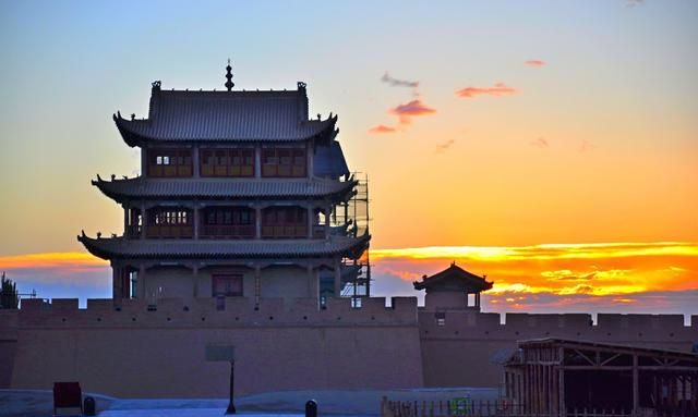 额济纳旗胡杨林游玩最合理安排,金塔胡杨林对酒泉嘉峪关免门票吗图3