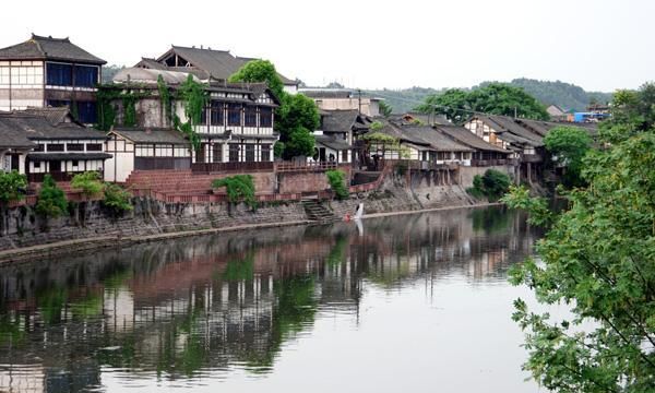 成都周边一日游最佳去处图1