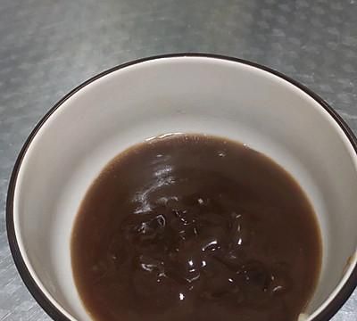 为什么烤鸭店的甜面酱好吃(烤鸭甜面酱是卷在里面还是沾着吃)图5