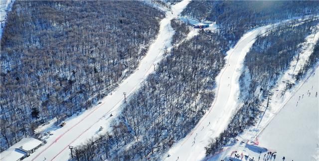 冬季国内几个最佳滑雪胜地,冬天适合滑雪的地方有哪些图9