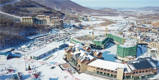 冬季国内几个最佳滑雪胜地,冬天适合滑雪的地方有哪些图12