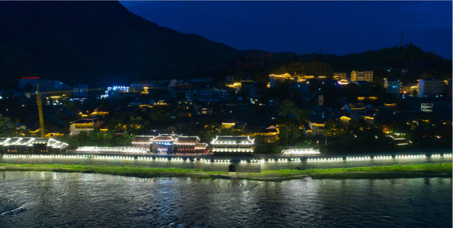 【出游】带你共赴习水璀璨的夜！烟火市井、篝火晚会、星空露营……图13