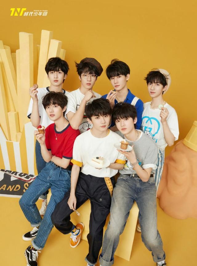 tfboys出道八周年对李飞的评价图6