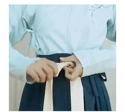 汉服的正确穿法齐腰(齐腰汉服和对襟汉服)图6