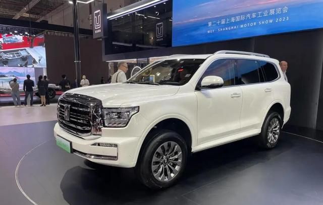 上海车展新发布中大型suv,中大型suv比空间哪个更胜一筹图1