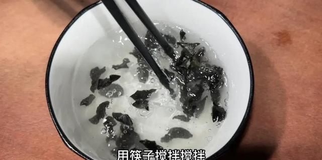 炒肉丝怎么腌制不加料酒(炒肉丝时切记不要放盐和料酒)图10