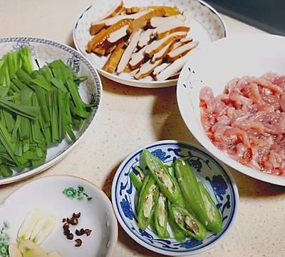 怎样做豆腐干炒肉好吃又简单图2