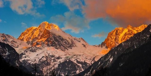 川西环线贡嘎雪山5天全景图3