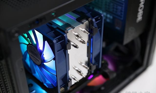 把百元散热新标杆塞进网红ITX？i5-11600K桌面钢炮搭建实录图6