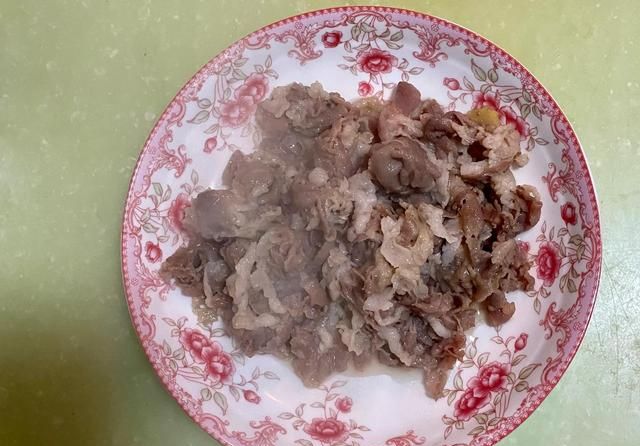 羊肉卷除了火锅还能怎么做好吃,自制羊肉卷冬天火锅必备图9