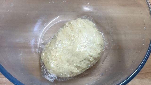 小零食做法简单麻圆(麻圆怎样做才酥脆又好吃)图2