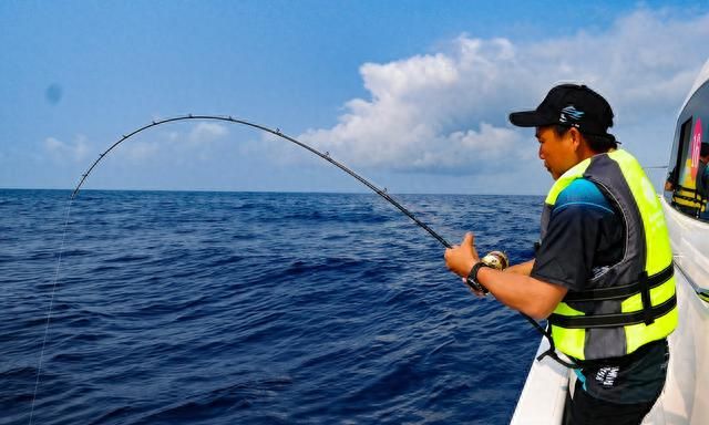 春季海钓的最佳时间,春天海钓几月份最好图1