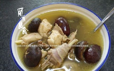 鸡汤怎么炖才好喝?搭配这两种食材,汤鲜味美滋补养颜