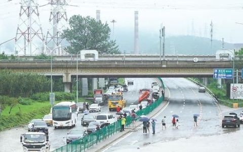 昨天全市路网基本保持平稳，门头沟房山丰台部分路段封闭 西南方向出行务必提前查询