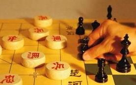 象棋中为什么将帅不能见面(象棋为什么红先黑后)